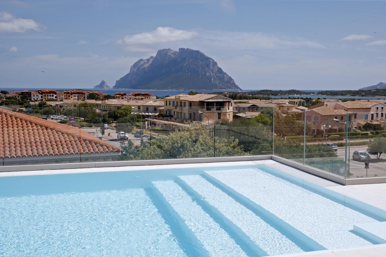 Felix Hotels - Hotel Residence Porto San Paolo Loiri Porto San Paolo Exterior foto